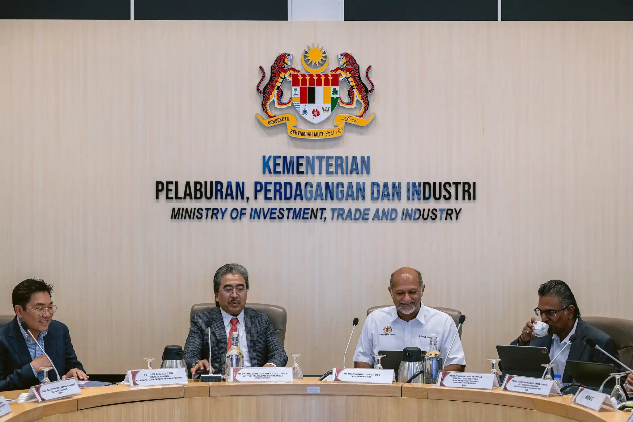 Mesyuarat Pasukan Petugas Data